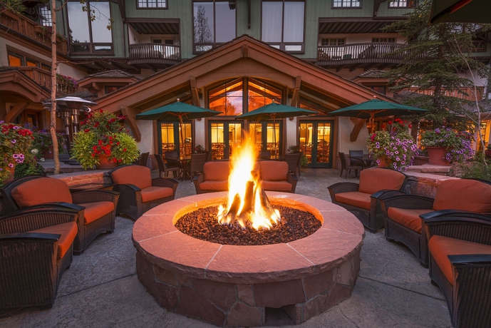 Imagen de los exteriores del Hotel The Lodge at Vail, a RockResort by Vail Resorts. Foto 8
