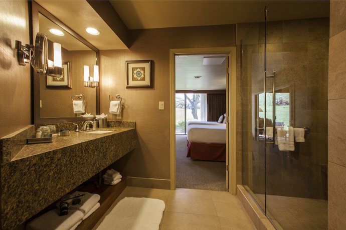 Imagen de la habitación del Hotel The Lodge at Ventana Canyon. Foto 15