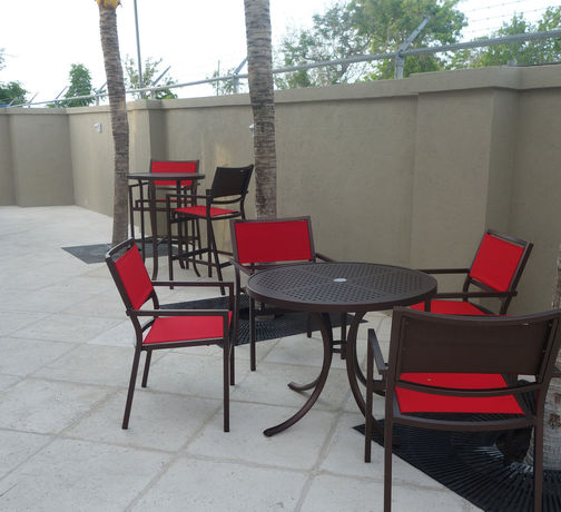 Imagen de los exteriores del Hotel The Lodgings Surestay Collection By Best Western. Foto 10