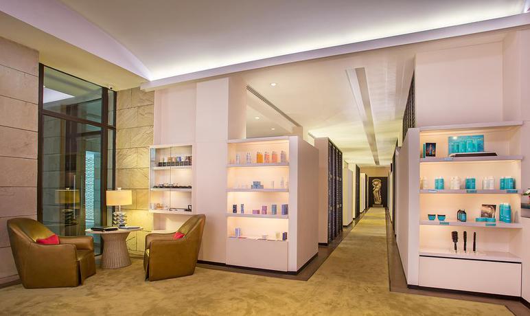 Imagen de los interiores del Hotel The Lodhi - A Member Of The Leading Hotels Of The World. Foto 18