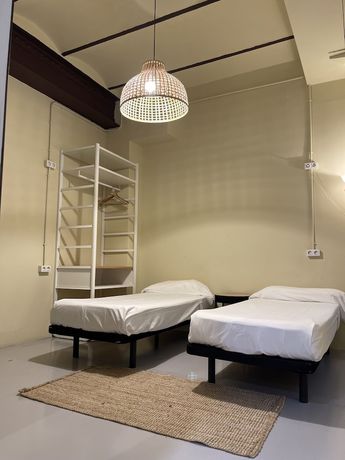 Imagen de la habitación del Hotel The Loft Hostel Barcelona La Pedrera. Foto 3