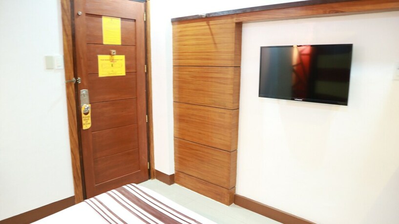 Imagen de la habitación del Hotel The Loft Hotel, Tacloban. Foto 25