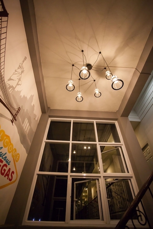 Imagen de los interiores del Hotel The Loft Room Ubon. Foto 10