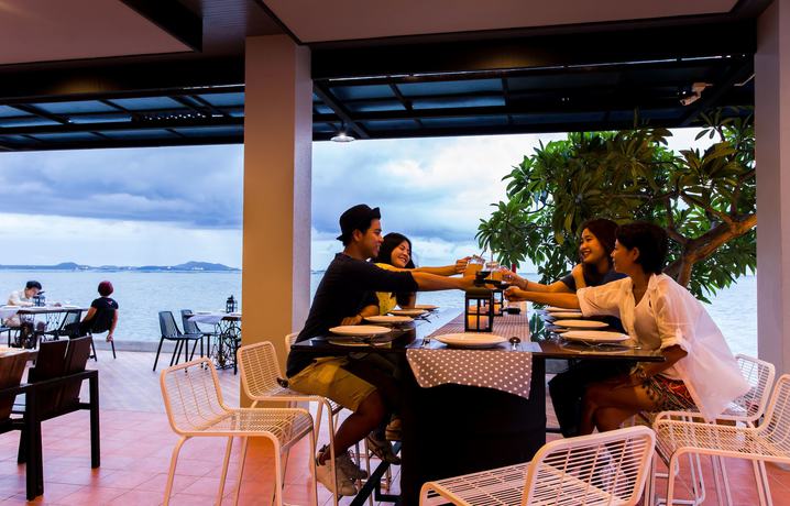Imagen de los interiores del Hotel The Loft Seaside Sriracha. Foto 18
