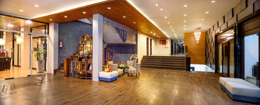Imagen de los exteriores del Hotel The Loft Seaside Sriracha. Foto 14