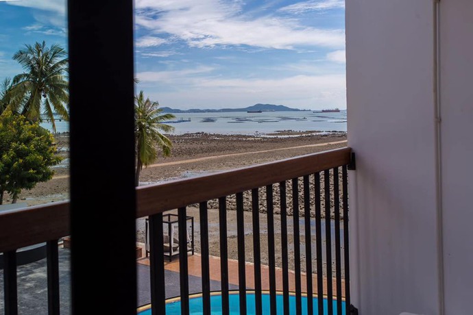 Imagen de la habitación del Hotel The Loft Seaside Sriracha. Foto 13