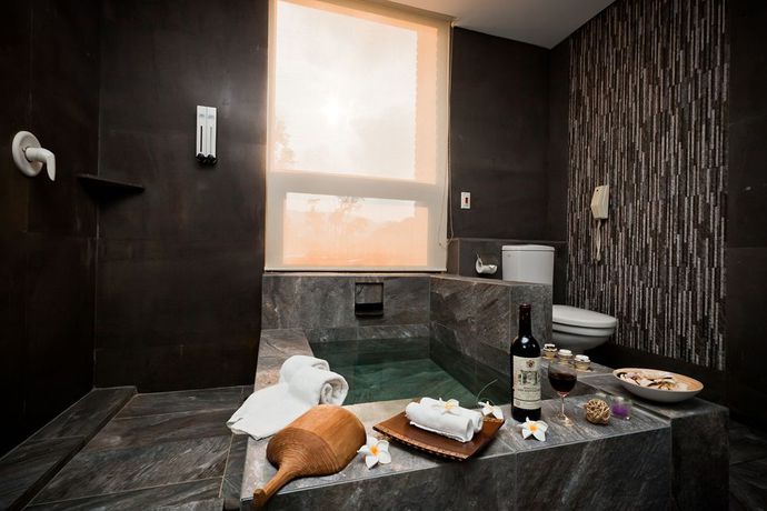 Imagen de la habitación del Hotel The Loft Seaside Suites. Foto 8