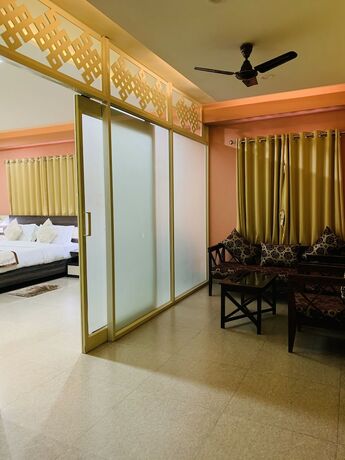 Imagen general del Hotel The Loft, Siliguri. Foto 15