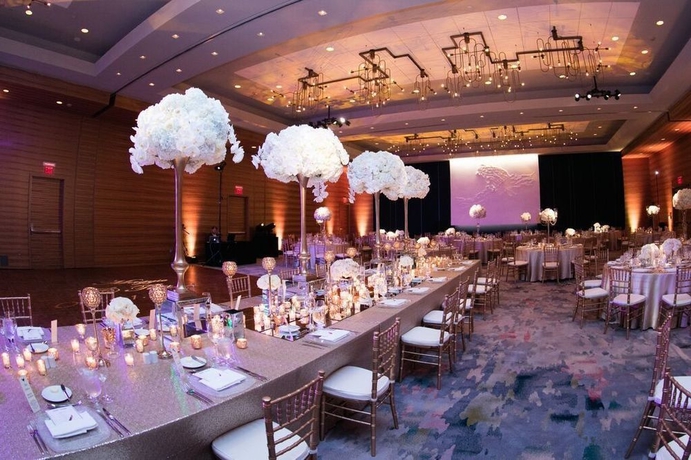 Imagen de los interiores del Hotel The Lofton, Tapestry Collection by Hilton. Foto 10