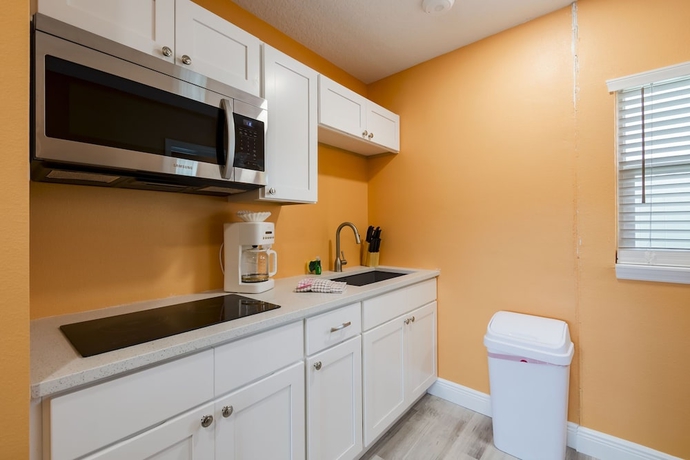Imagen de la habitación del Hotel The Lofts at St. Pete Beach. Foto 4