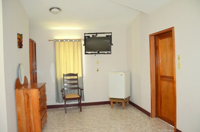 Imagen de la habitación del Hotel The Log Cab Inn Resort. Foto 20