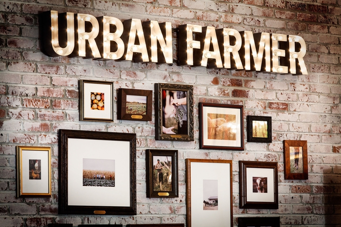 Imagen del bar/restaurante del Hotel The Logan Philadelphia, Curio Collection By Hilton. Foto 3