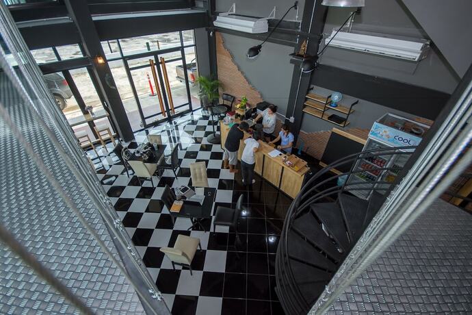 Imagen general del Hotel The Logbook Room and Cafe. Foto 6