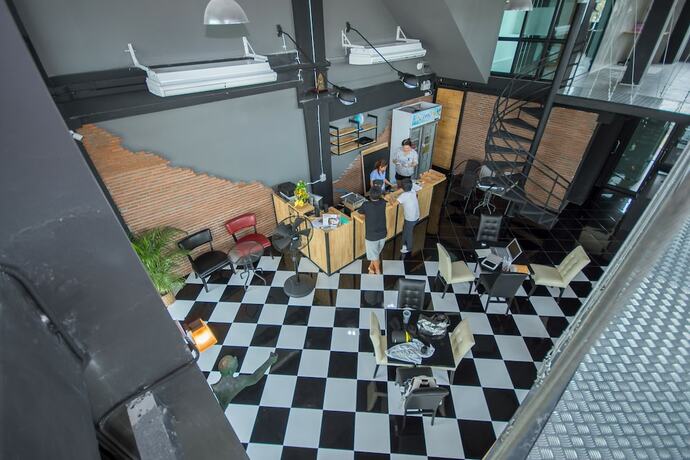 Imagen general del Hotel The Logbook Room and Cafe. Foto 8