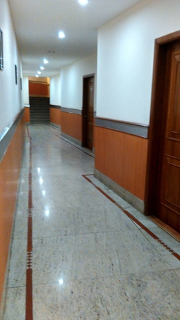 Imagen de los interiores del Hotel The Lohmod. Foto 3