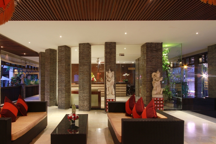 Imagen de los interiores del Hotel The Lokha Legian Resort and Spa. Foto 16