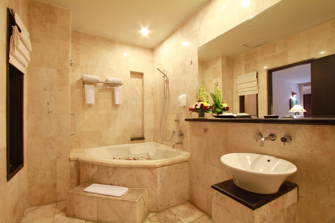 Imagen de la habitación del Hotel The Lokha Legian Resort and Spa. Foto 11