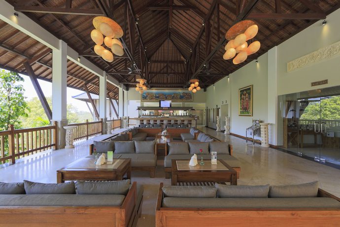 Imagen de los interiores del Hotel The Lokha Ubud Resort, Villas and Spa. Foto 12