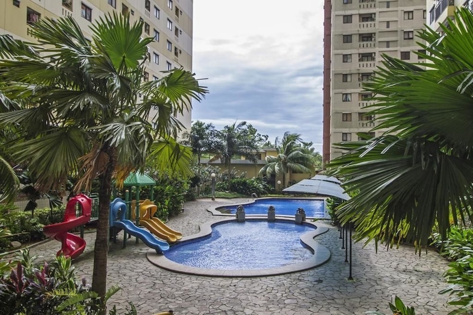 Imagen de la piscina del Hotel The London Living at Kebagusan City. Foto 18