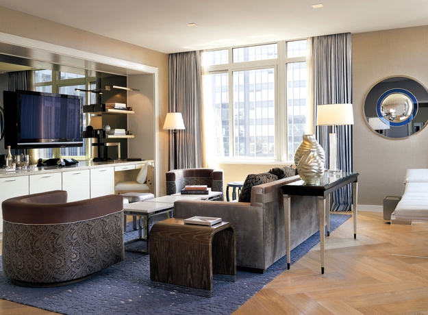 Imagen de la habitación del Hotel The London, a Luxury Collection, New York City. Foto 6