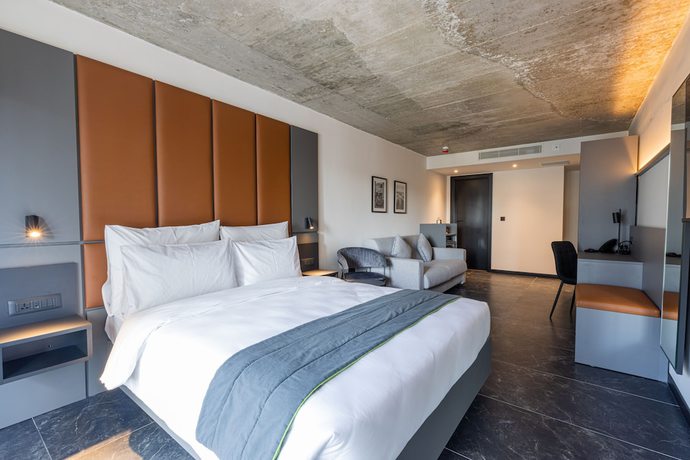 Imagen de la habitación del Hotel The Londoner Hotel St. Julians. Foto 6