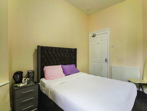 Imagen de la habitación del Hotel The Longlands. Foto 3