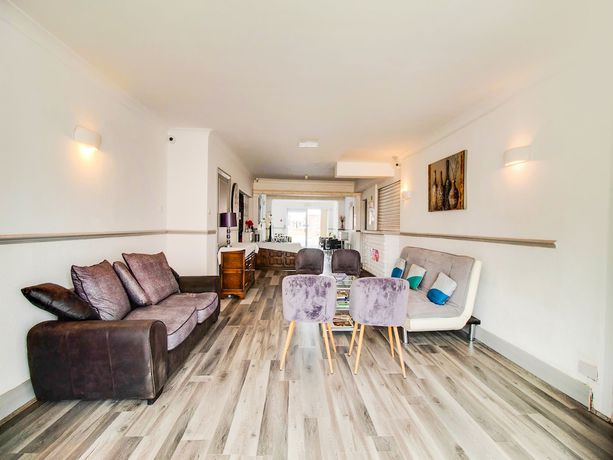 Imagen de los interiores del Hotel The Longlands. Foto 18