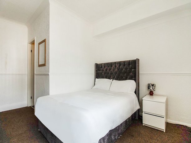 Imagen de la habitación del Hotel The Longlands. Foto 13