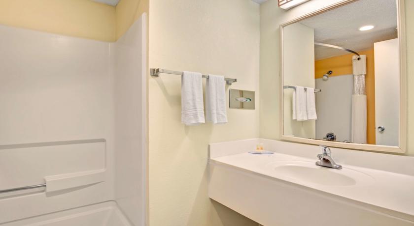 Imagen de la habitación del Hotel The Longleaf. Foto 4