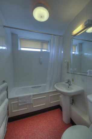 Imagen de la habitación del Hotel The Longshoot By Greene King Inns. Foto 11