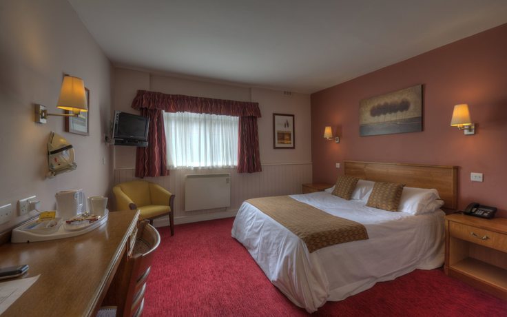 Imagen de la habitación del Hotel The Longshoot By Greene King Inns. Foto 13