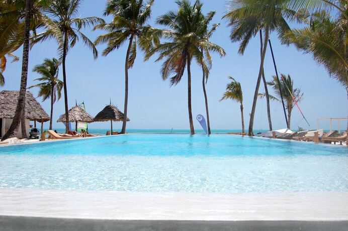 Imagen general del Hotel The Loop Beach Resort. Foto 10