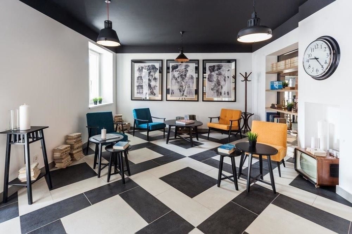 Imagen de los interiores del Hotel The Loop. Foto 13
