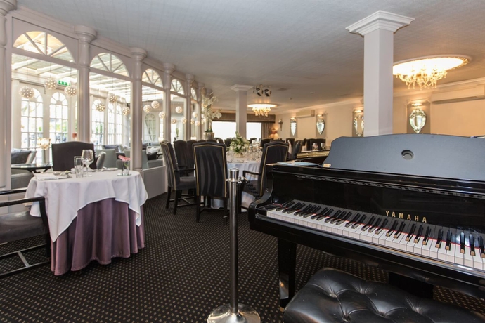 Imagen del bar/restaurante del Hotel The Lord Bute and Restaurant. Foto 3