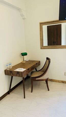 Imagen general del Hotel The Lorian Club. Foto 2