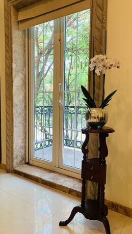 Imagen general del Hotel The Lorian Club. Foto 10