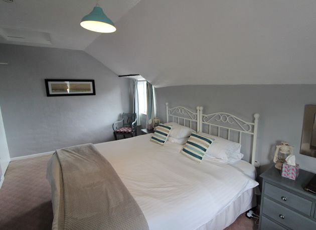 Imagen de la habitación del Hotel The Lorna Doone. Foto 4