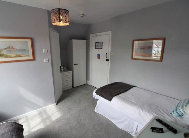 Imagen de la habitación del Hotel The Lorna Doone. Foto 6