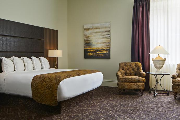 Imagen de la habitación del Hotel The Louie, A Davenport, Autograph Collection. Foto 4