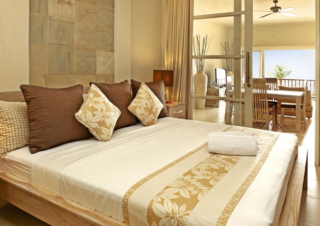 Imagen de la habitación del Hotel The Lovina. Foto 8