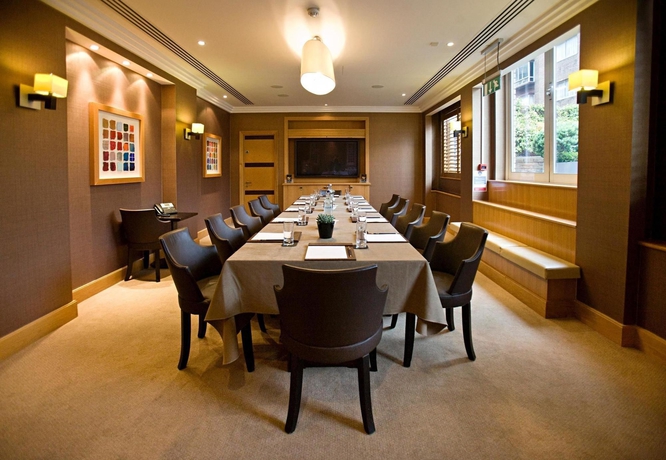 Imagen de los interiores del Hotel The Lowndes London - A Jumeirah Partner. Foto 14