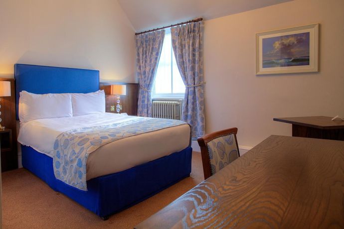 Imagen de la habitación del Hotel The Lucan Spa. Foto 4