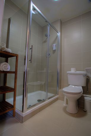 Imagen de la habitación del Hotel The Lucan Spa. Foto 15