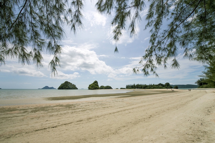 Imagen de los exteriores del Hotel The Lucky Beach Ao Nang. Foto 17