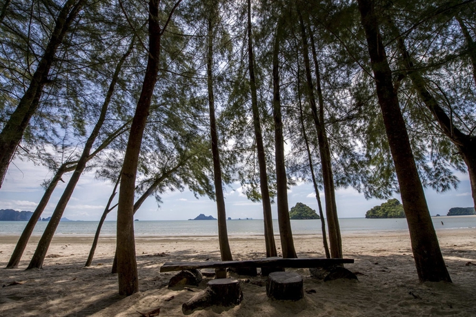 Imagen de los exteriores del Hotel The Lucky Beach Ao Nang. Foto 19