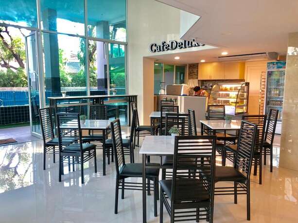 Imagen general del Hotel The Lux Ladprao 10. Foto 1