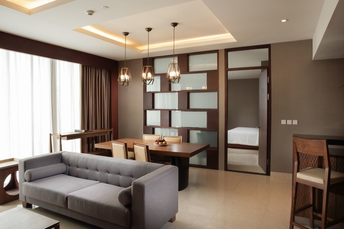 Imagen de los interiores del Hotel The Luxton Cirebon and Convention. Foto 14