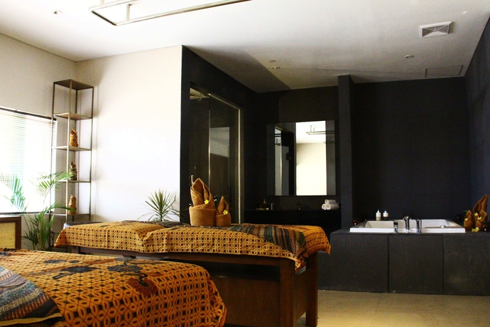 Imagen de los interiores del Hotel The Luxton Cirebon and Convention. Foto 17