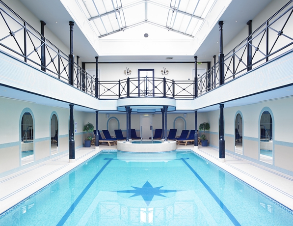 Imagen de la piscina del Hotel The Lygon Arms - An Iconic Luxury. Foto 11