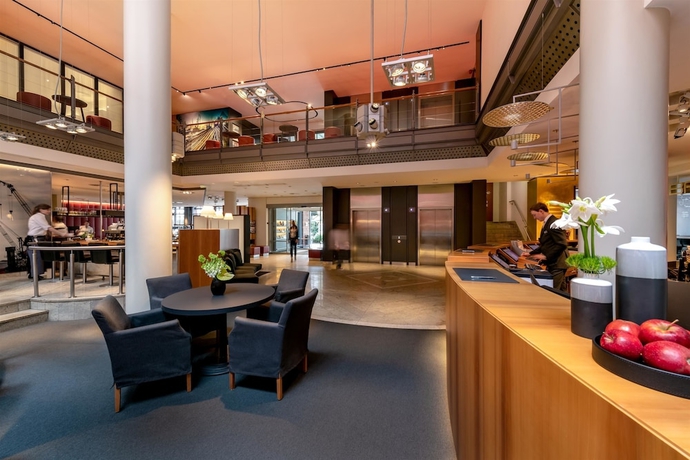 Imagen de los interiores del Hotel The Madison Hamburg. Foto 18